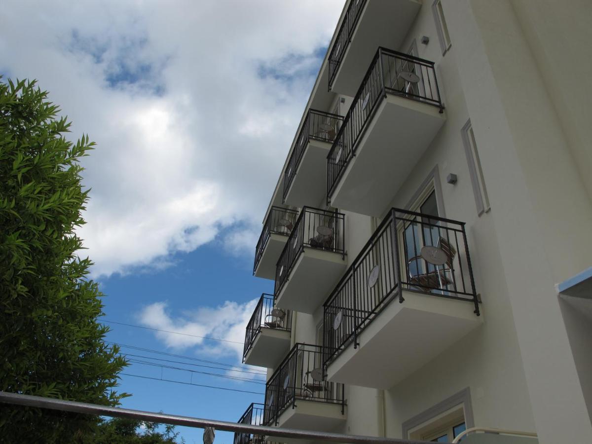 Hotel Club (Adults Only) Сант'Агнело Екстериор снимка