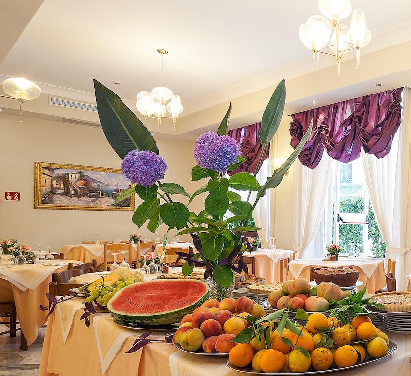 Hotel Club (Adults Only) Сант'Агнело Екстериор снимка